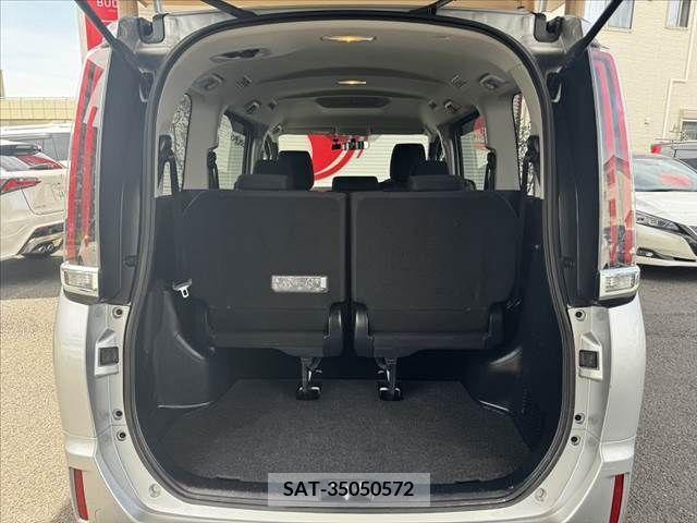 Toyota NOAH 2019-02 279555-15