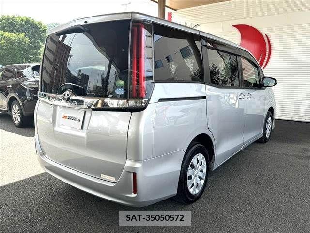 Toyota NOAH 2019-02 279555-11
