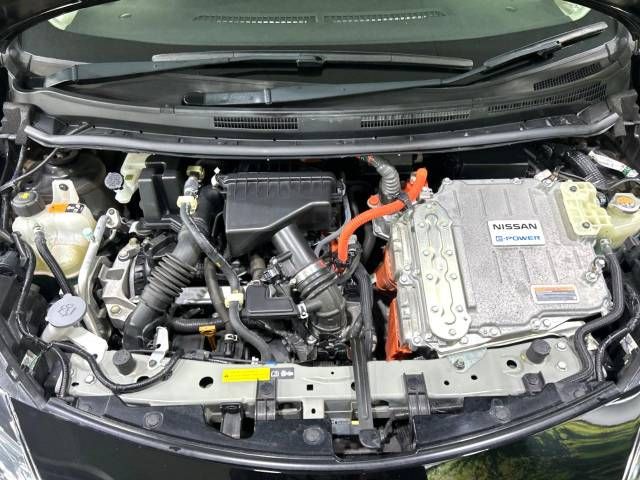 Nissan NOTE 2018-11 187765-18