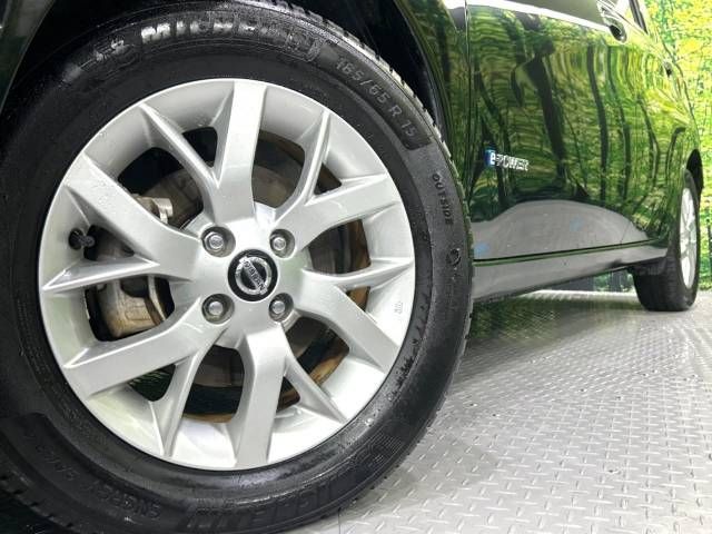 Nissan NOTE 2018-11 187765-13