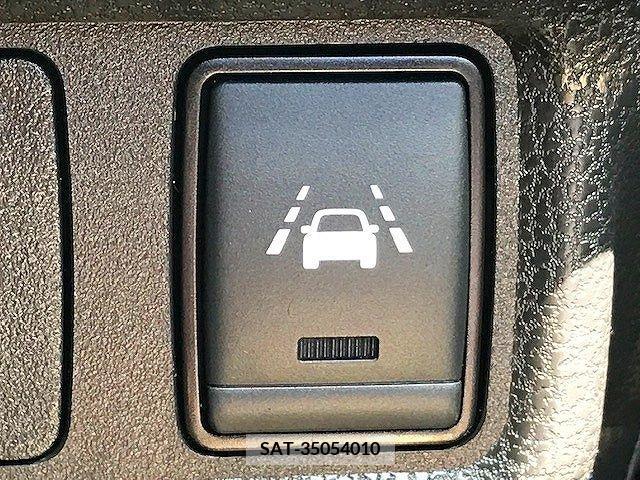 Nissan NOTE 2019-03 305466-16