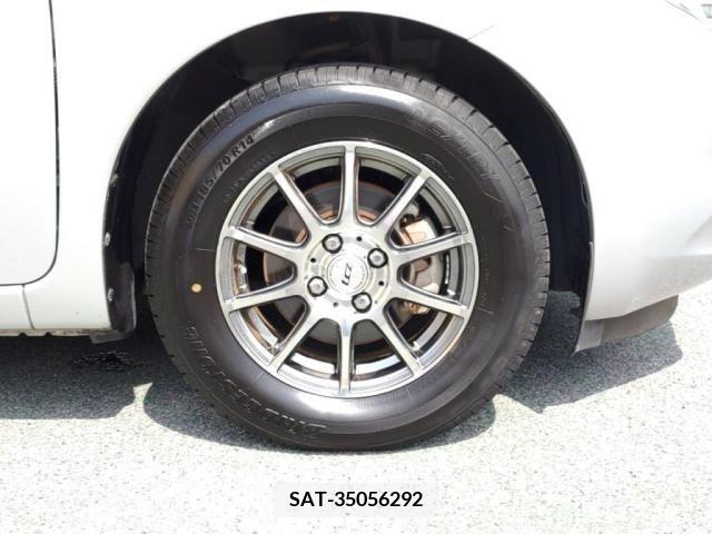 Nissan NOTE 2015-07 252907-9