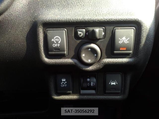 Nissan NOTE 2015-07 252907-17