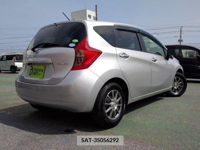 Nissan NOTE 2015-07 252907-1