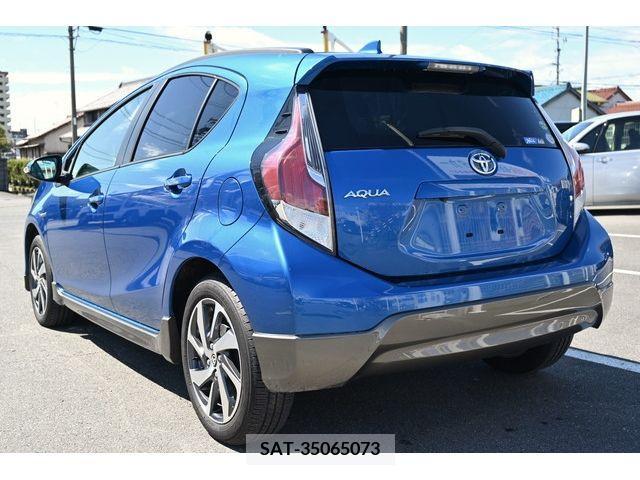 Toyota AQUA 2015-01 245043-2