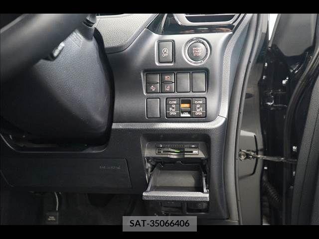Toyota VOXY 2018-12 257003-13
