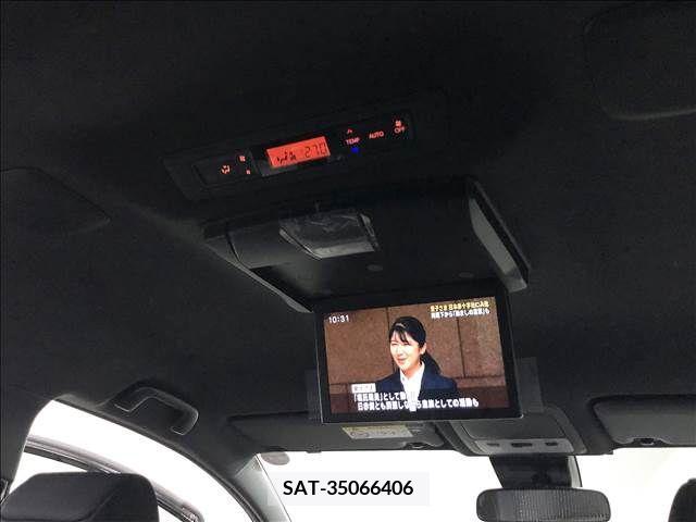 Toyota VOXY 2018-12 257003-5