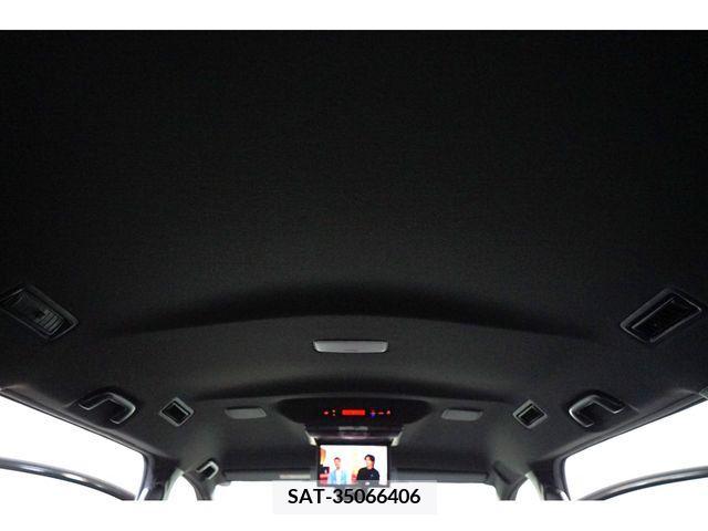 Toyota VOXY 2018-12 257003-27