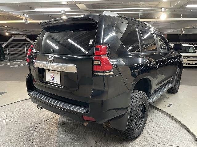 Toyota PRADO 2018-02 181069-15
