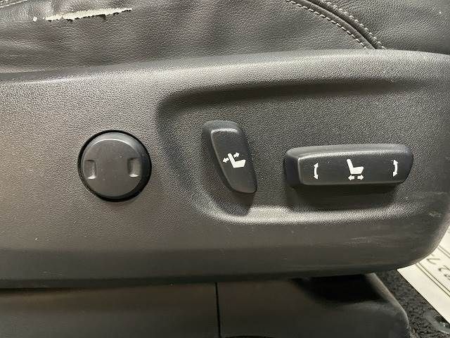 Toyota PRADO 2018-02 181069-6