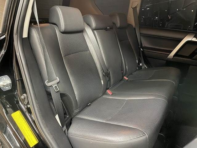 Toyota PRADO 2018-02 181069-9