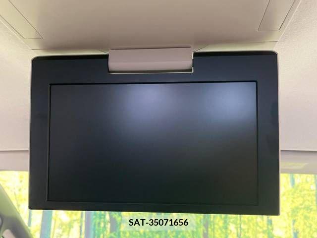 Toyota VOXY 2015-07 345240-7