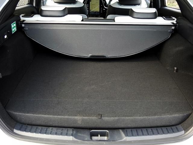 Toyota PRIUS PHV 2018-10 192382-14