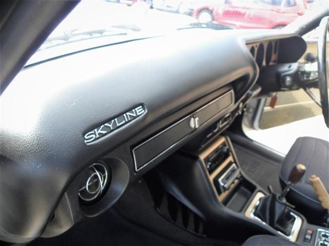 Nissan SKYLINE COUPE 1976-03 4503-19