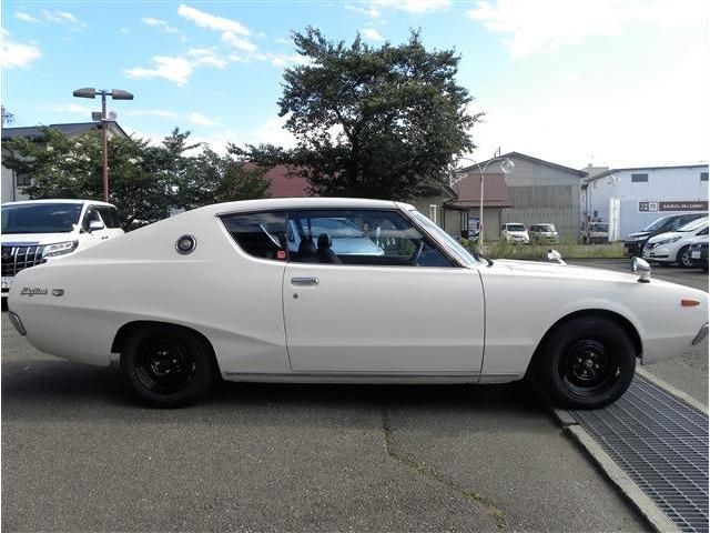 Nissan SKYLINE COUPE 1976-03 4503-3
