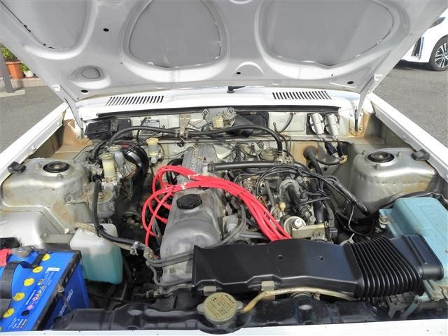 Nissan SKYLINE COUPE 1976-03 4503-21