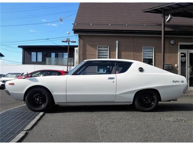 Nissan SKYLINE COUPE 1976-03 4503-4