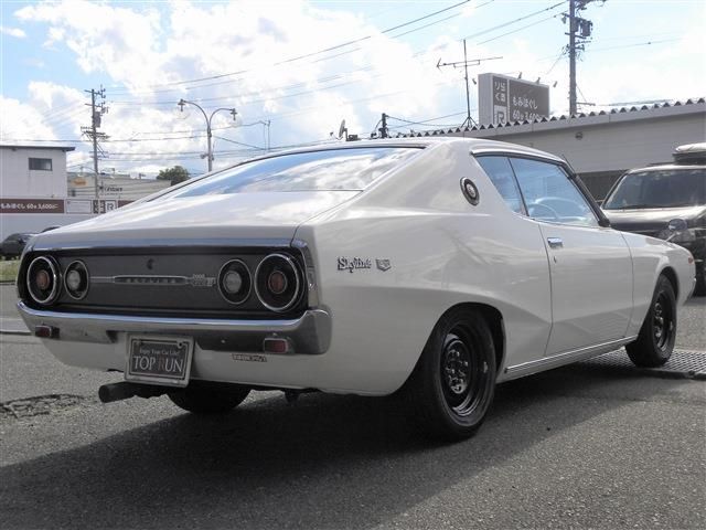 Nissan SKYLINE COUPE 1976-03 4503-7