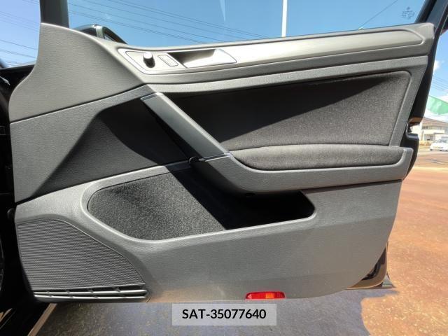 VolksWagen GOLF 2017-03 329130-7