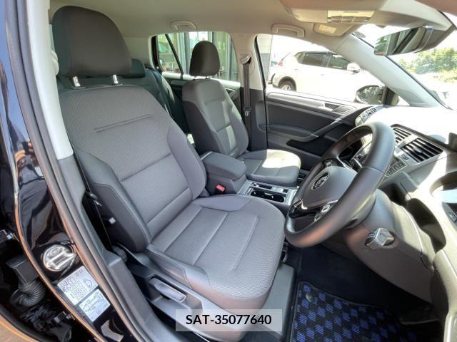 VolksWagen GOLF 2017-03 329130-6
