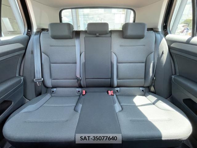 VolksWagen GOLF 2017-03 329130-19