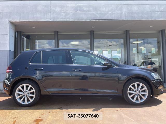 VolksWagen GOLF 2017-03 329130-3