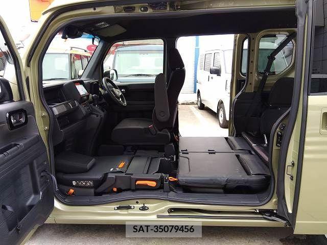 Honda N-VAN 2019-06 307955-19