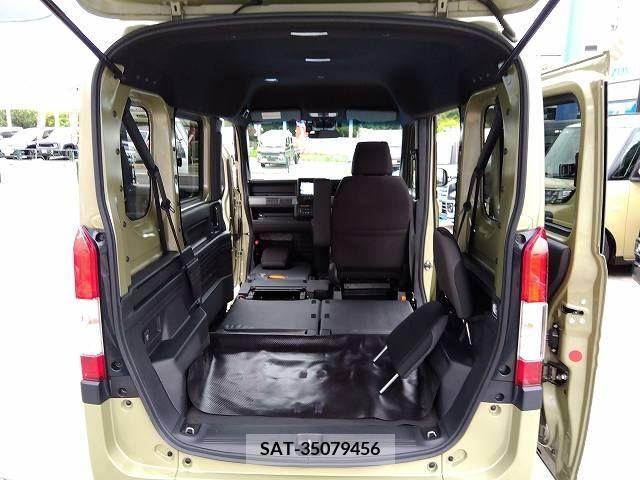 Honda N-VAN 2019-06 307955-18