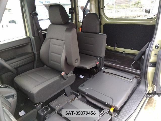 Honda N-VAN 2019-06 307955-16