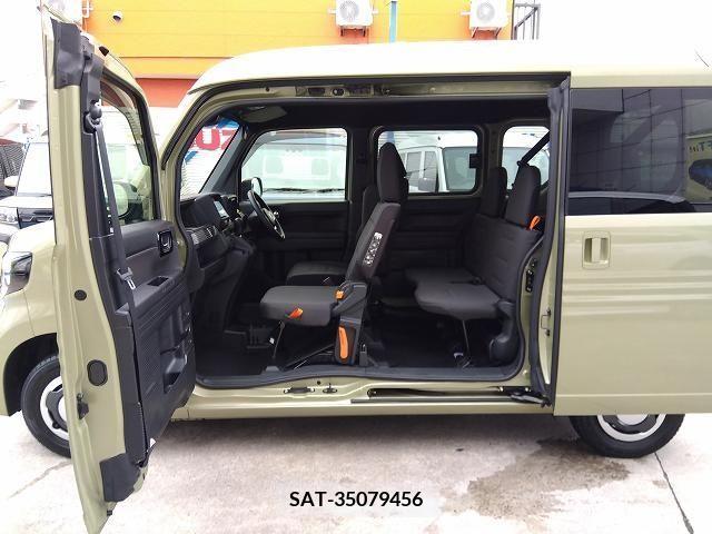Honda N-VAN 2019-06 307955-6