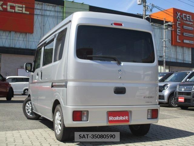 Suzuki EVERY 2017-02 297443-1