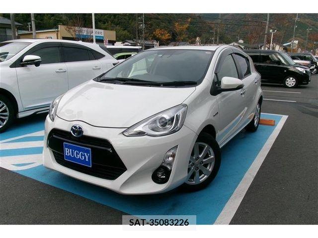 Toyota AQUA 2016-09 217078-0