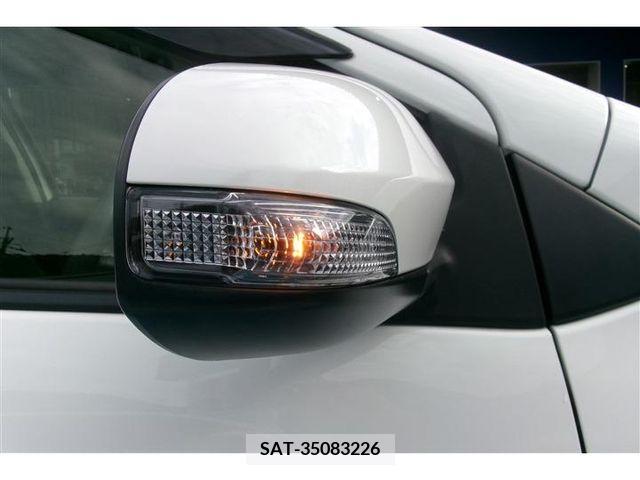Toyota AQUA 2016-09 217078-10