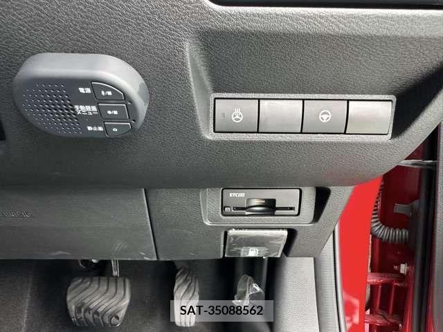 Nissan AURA 2023-03 356670-19
