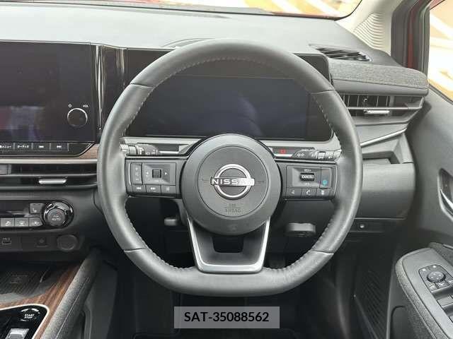 Nissan AURA 2023-03 356670-8