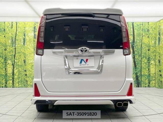 Toyota NOAH 2015-07 321437-15