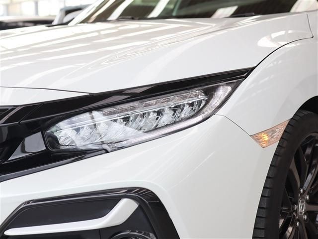Honda CIVIC 2021-02 195806-24