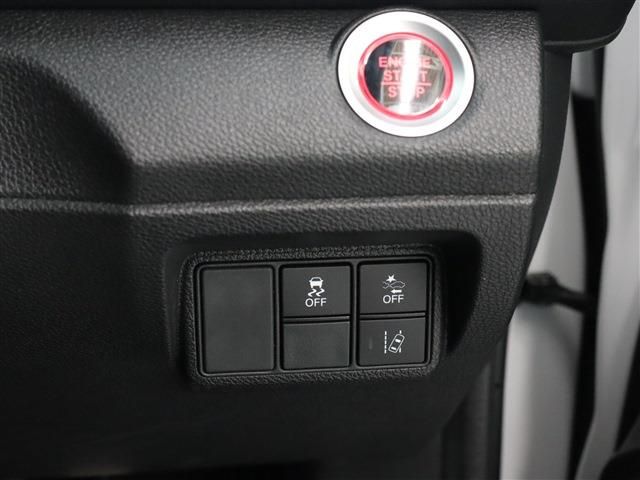 Honda CIVIC 2021-02 195806-26
