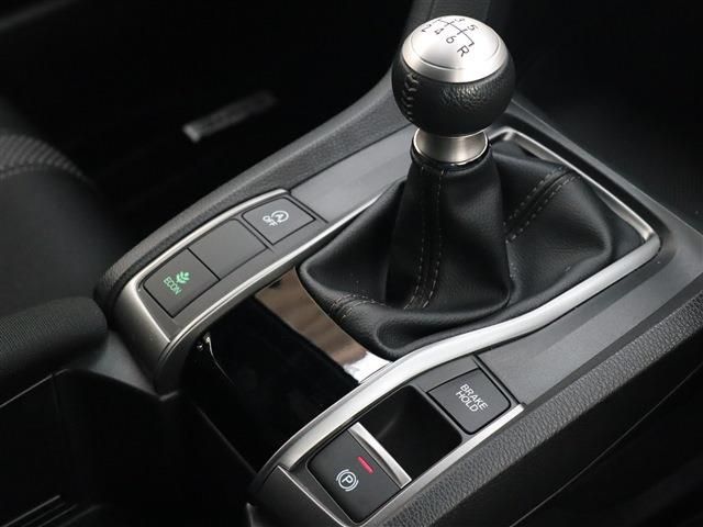 Honda CIVIC 2021-02 195806-9