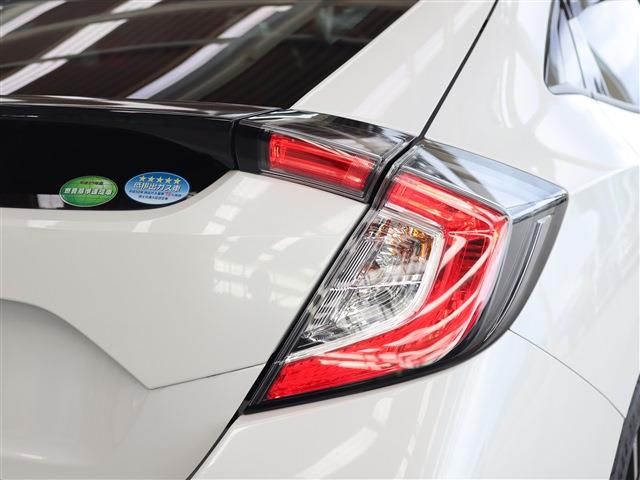 Honda CIVIC 2021-02 195806-25