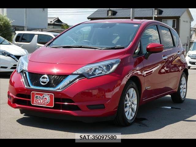Nissan NOTE 2019-04 305462-14
