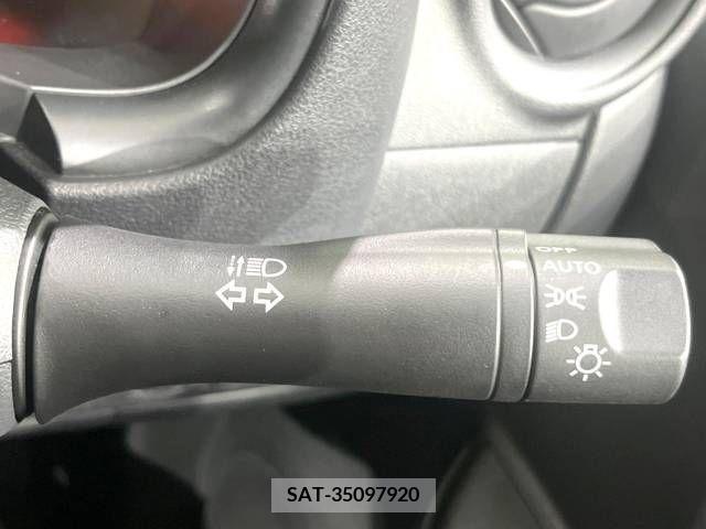 Nissan MARCH 2019-03 308141-5