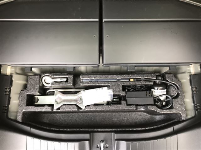 Honda N BOX CUSTOM 2018-08 11055-14