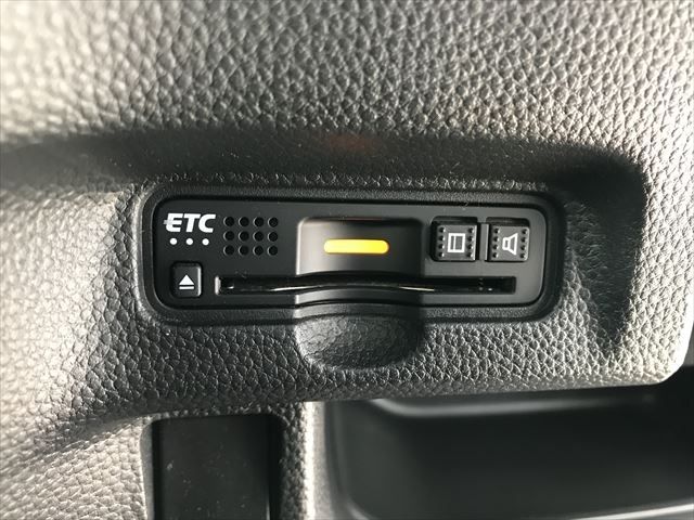 Honda N BOX CUSTOM 2018-08 11055-22