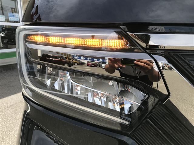 Honda N BOX CUSTOM 2018-08 11055-3