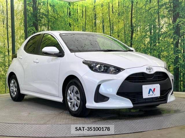 Toyota YARIS 2023-06 371475-16