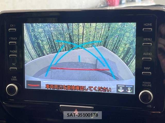 Toyota YARIS 2023-06 371475-3