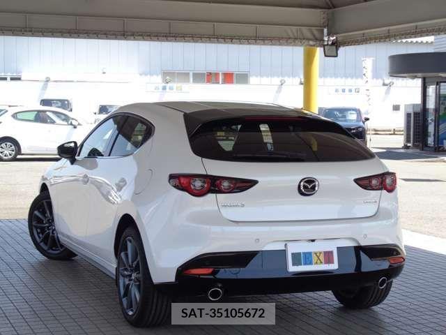 Mazda MAZDA3 2024-01 276440-10