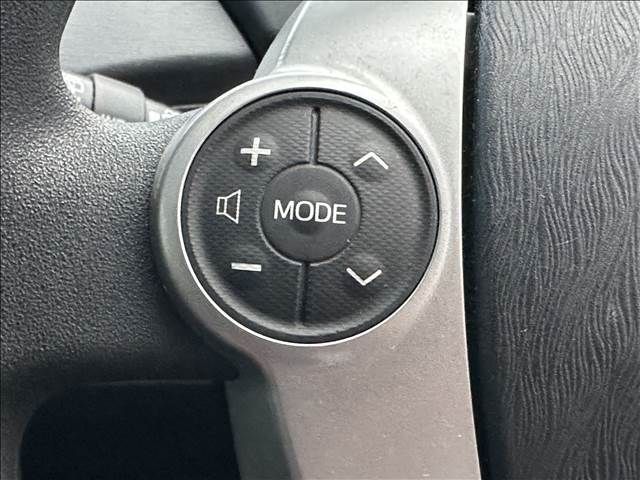 Toyota PRIUS 2012-04 9331-5