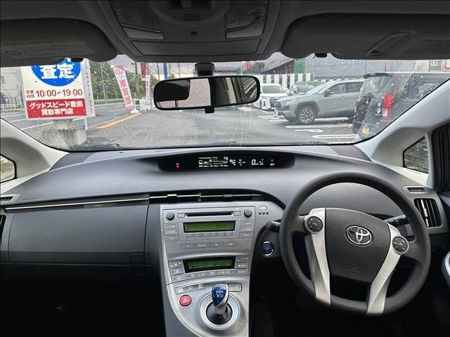 Toyota PRIUS 2012-04 9331-1